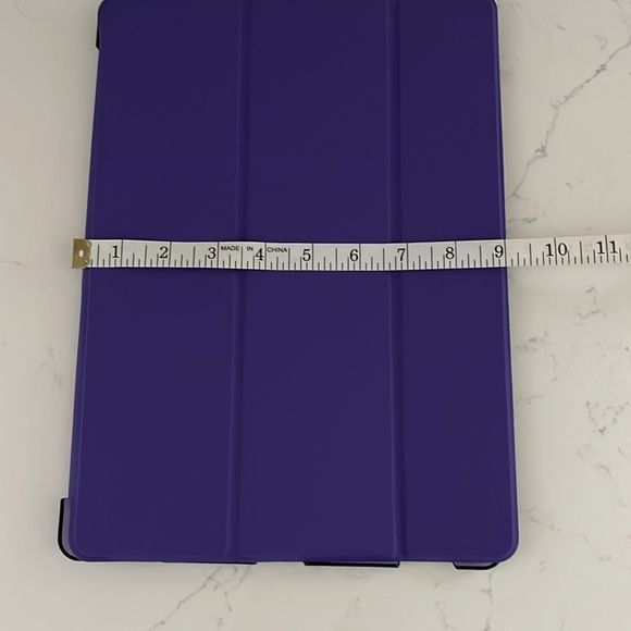 Ipad Protector Excellent Condition Purple - Picture 3 of 11